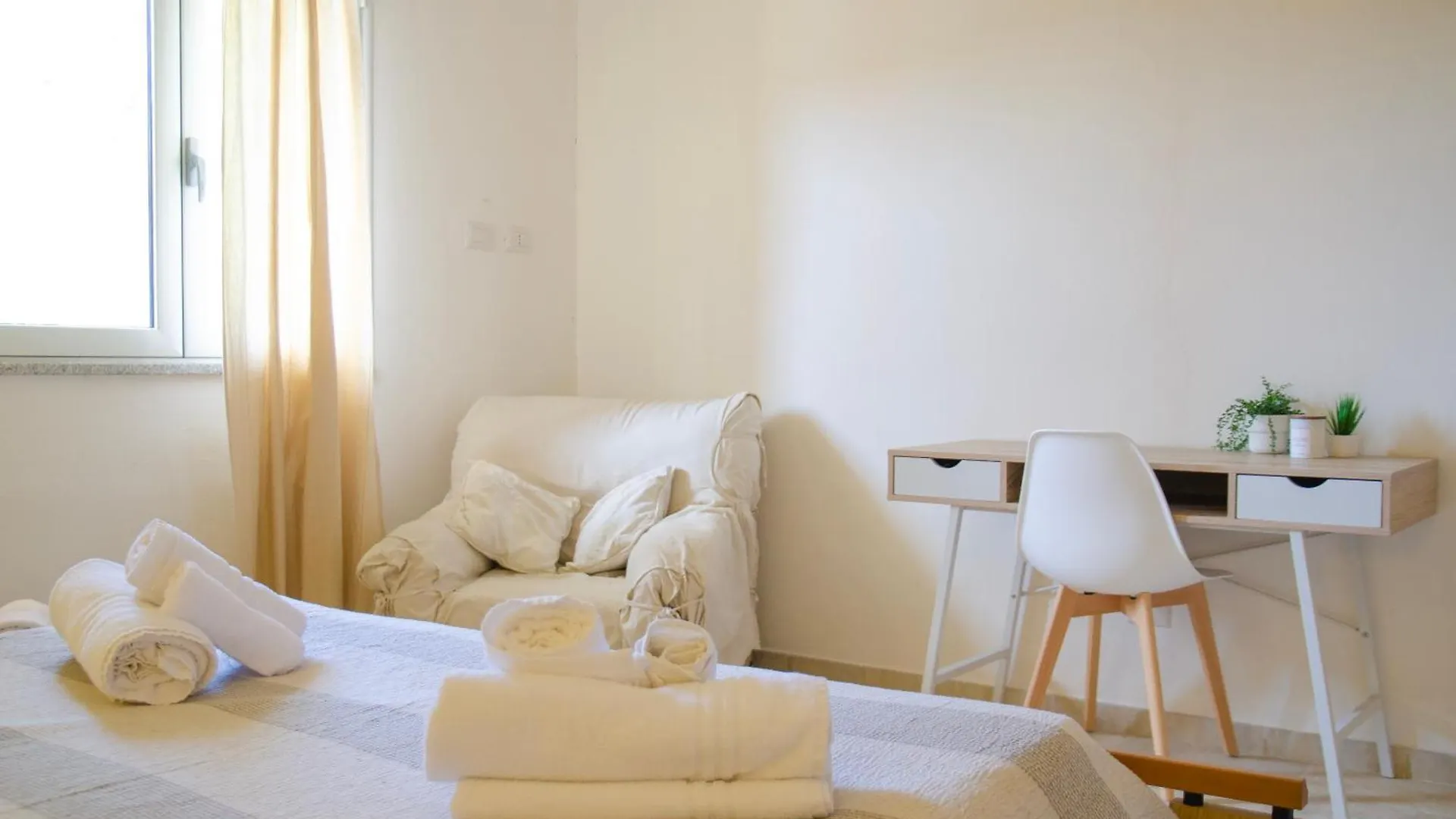 Appartamento 5Min Spiaggia Budoni - Apt Con Ampia Veranda Relax Brunella