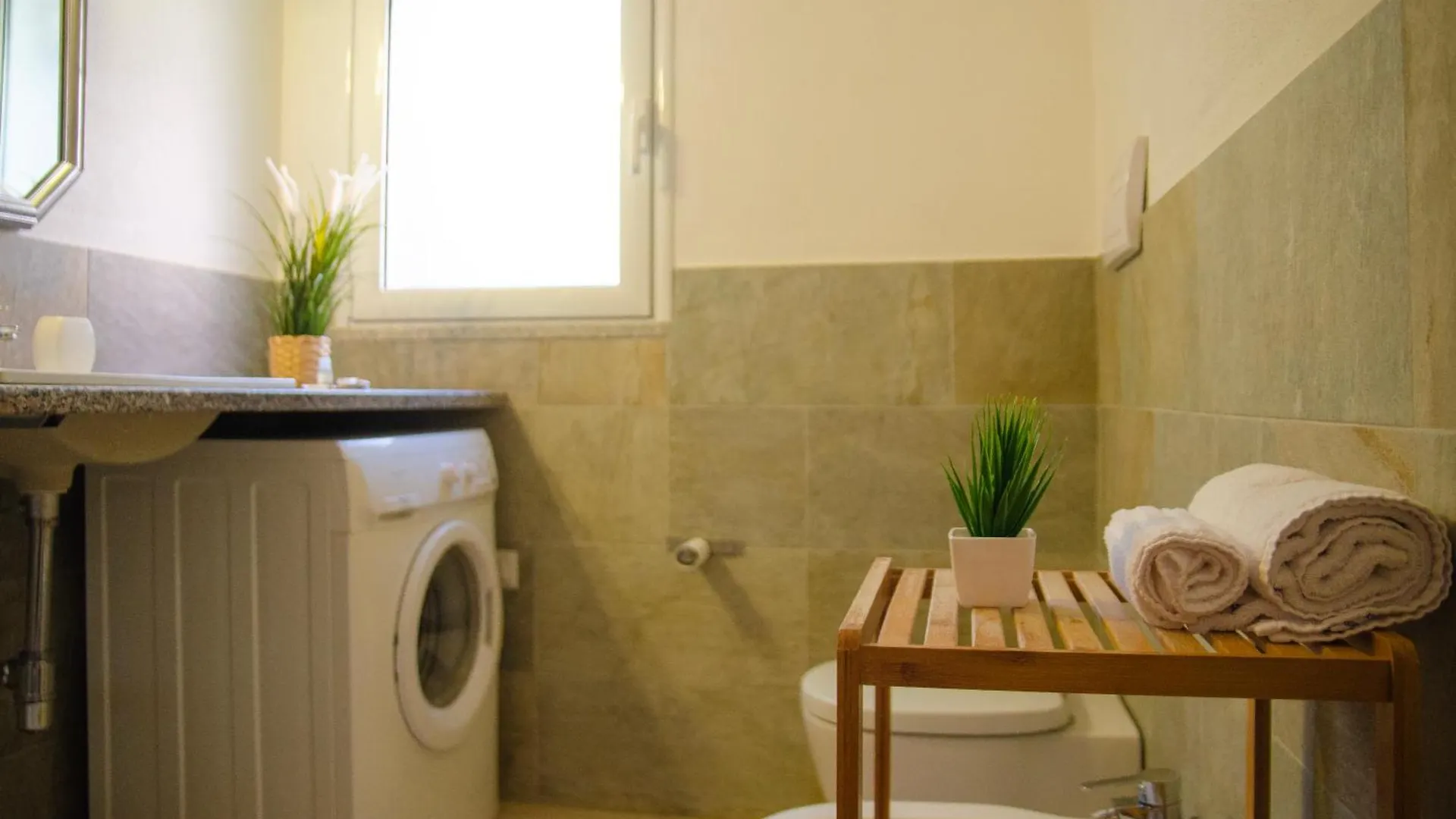 5Min Spiaggia Budoni - Apt Con Ampia Veranda Relax Brunella